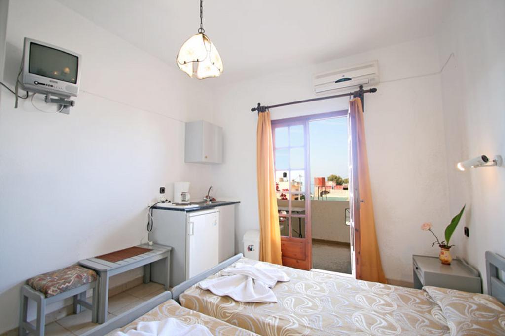 Aparthotel Anniko Stalós Exterior foto